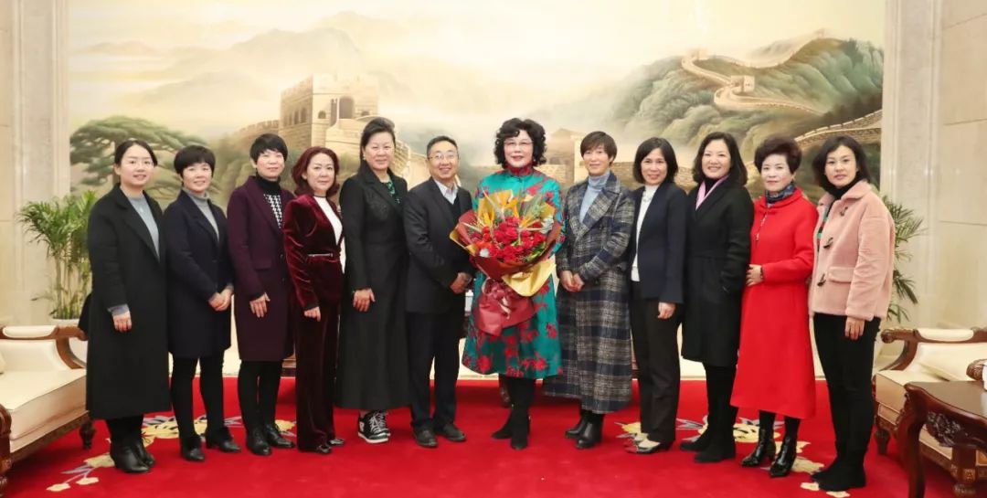 Uwin电竞 - Uwin创立电竞人生